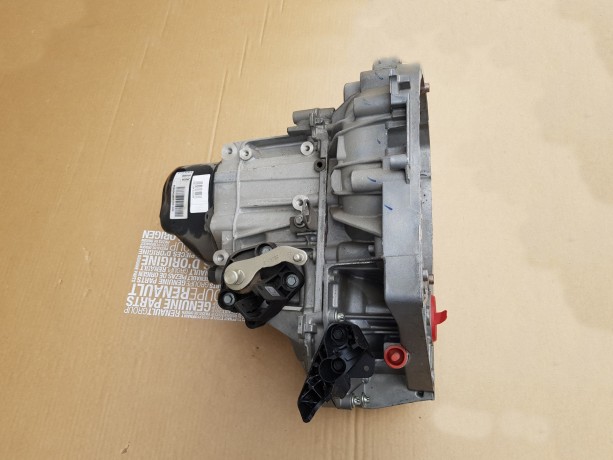 Механическая коробка переключения передач (МКПП 5-ст.) Renault JR5-514, двигатель К4М  1.6 16V, новая, оригинал 320106193R 8200934990 купить недорого с доставкой в Нягань