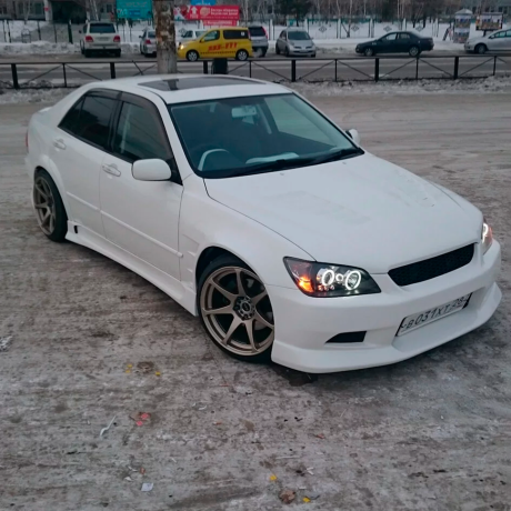 Пластиковые крылья "Shick style" +45мм для Lexus IS, Toyota Altezza купить недорого с доставкой в Нягань