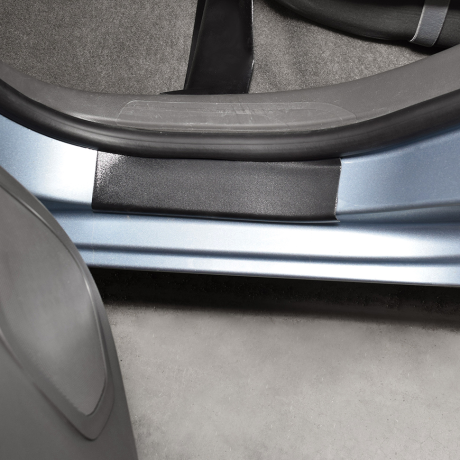 Накладки в проем дверей (4 шт) ЧЕРНЫЕ (ABS) CHEVROLET Cobalt (2019-н.в.) купить недорого с доставкой в Нягань