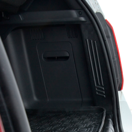 Внутренняя облицовка задних фонарей (2 шт) (ABS) RENAULT Duster (2012-2020 г.в.) купить недорого с доставкой в Нягань