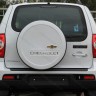 Чехол запасного колеса Chevrolet Niv@ с эмблемой Chevrolet купить недорого с доставкой в Нягань