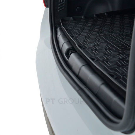 Накладка в проем багажника (ABS) RENAULT Duster 2012-2020/ NISSAN Terrano 2014- купить недорого с доставкой в Нягань